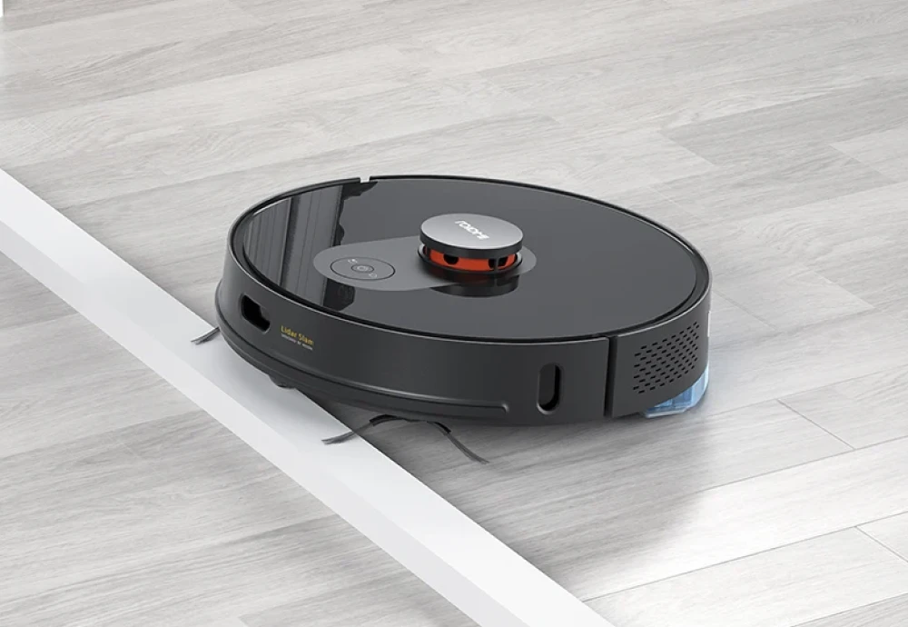 vacuum cleaning robot